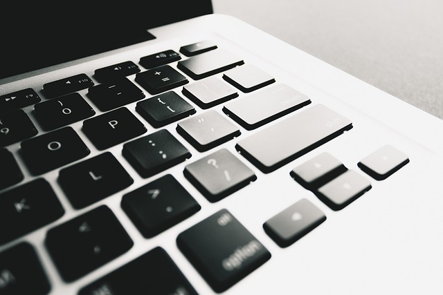 Top Affiliate Programs to Maximize Earnings for Tech Bloggers