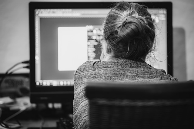 Achieve More: Solopreneur Productivity Systems to Enhance Efficiency and Focus